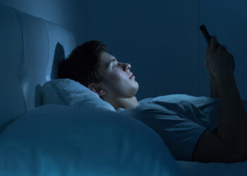 dormir después de medianoche