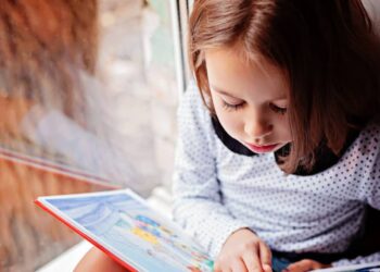 la-era-digital-y-la-lectura-como-nos-ayuda-un-libro