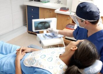 La tecnología se cuela en las clínicas dentales para optimizar los tratamientos