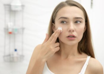 Descubre los mejores tratamientos antiarrugas para lucir una piel joven