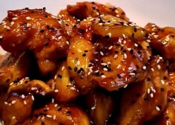 Chicharrones en salsa de soja