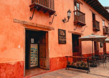 Las 10 Mejores Plataformas para Hacer Dinero Desde Casa en 2021