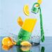 Botella con zumo de naranja