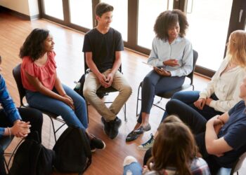 Adicciones en jóvenes: señales de alerta y cómo intervenir a tiempo