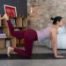 Practicar yoga en casa con clases online: cómo empezar y aprovechar sus beneficios