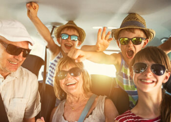 Viajar para visitar a la familia en México: cómo hacer trayectos largos más cómodos y organizados