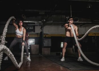Mujer corriendo salud ejercicio físico bienestar vida activa