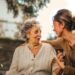 Personas mayores activas vida saludable tercera edad bienestar