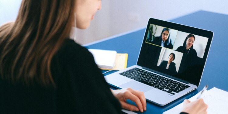 Teletrabajo trabajo remoto ordenador portátil home office productividad