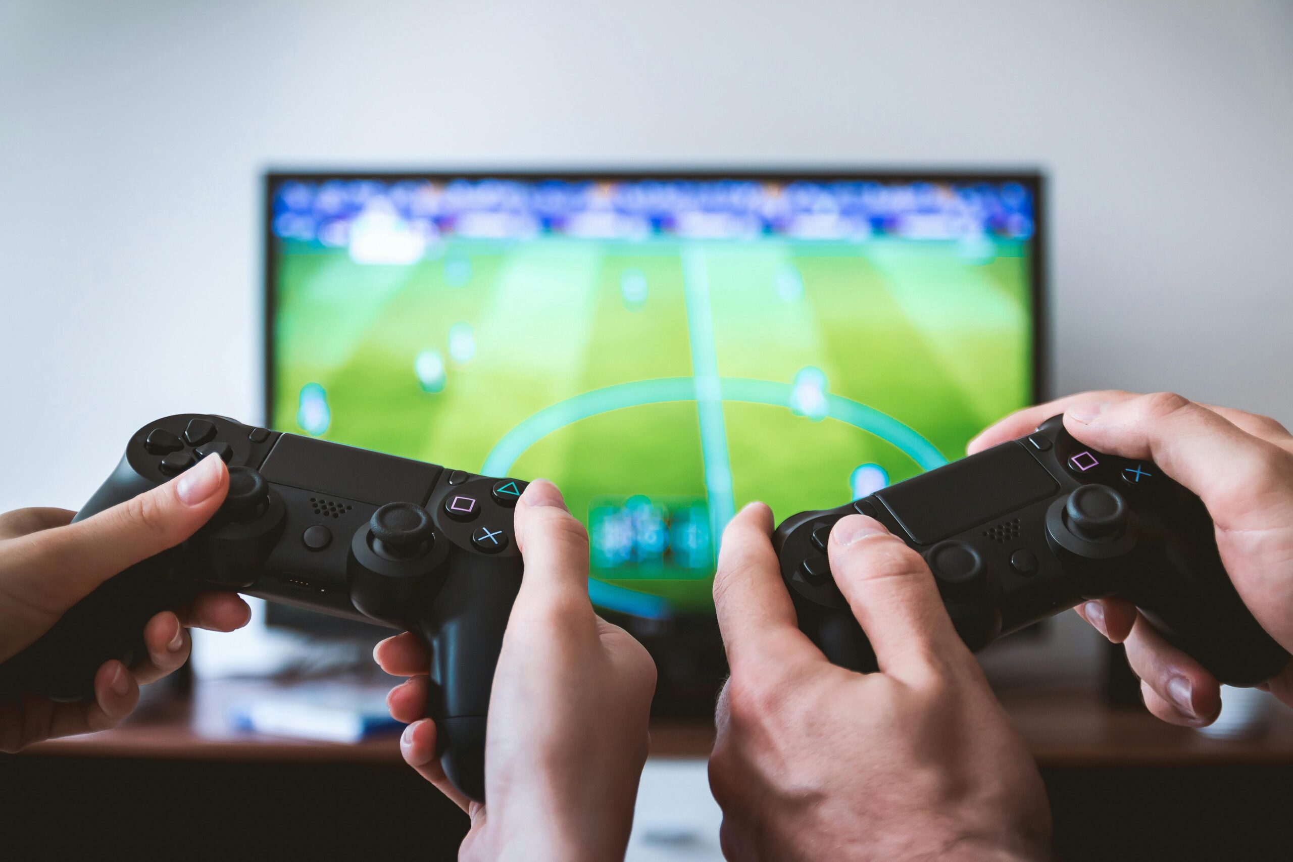 Mando de videojuegos consola gaming pantalla entretenimiento digital ocio jugador