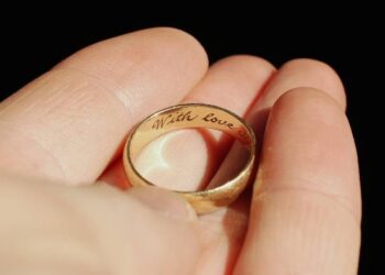 Joyas grabadas: ideas y consejos para elegir la joya perfecta en Mercimaman Boutique